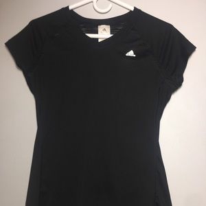 Adidas T-Shirt